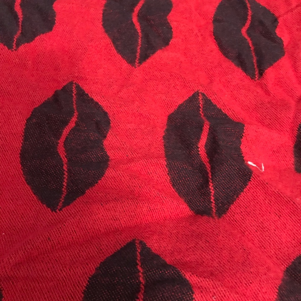 Victoria’s Secret blanket